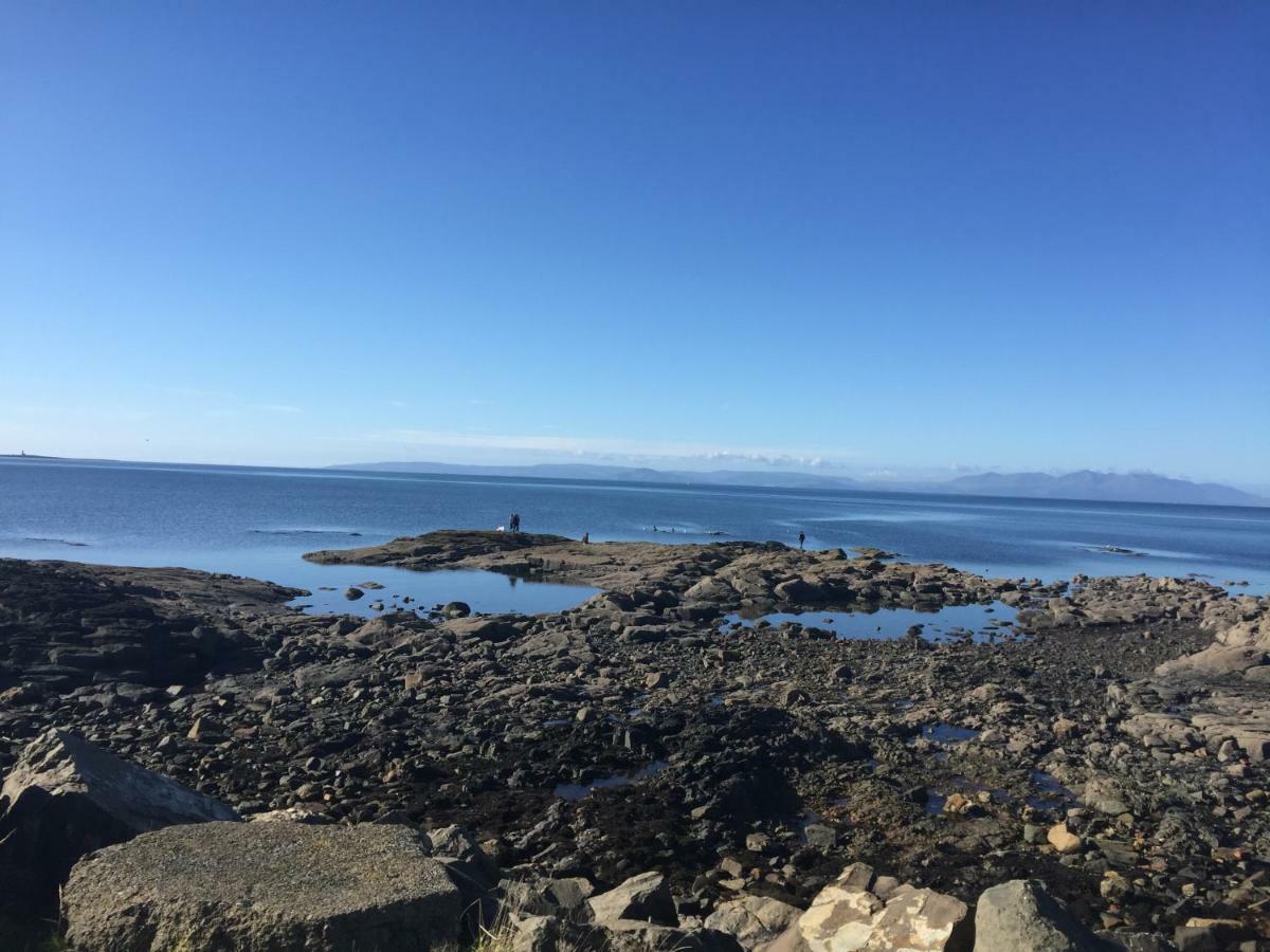 Carnell Country Estate & Holiday Cottages In Ayrshire Hurlford Екстер'єр фото